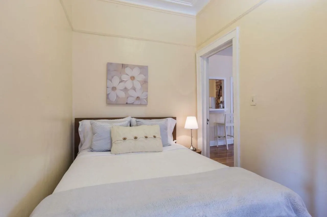 Lavish 3 Bedroom Apt In Williamsburg!! New York